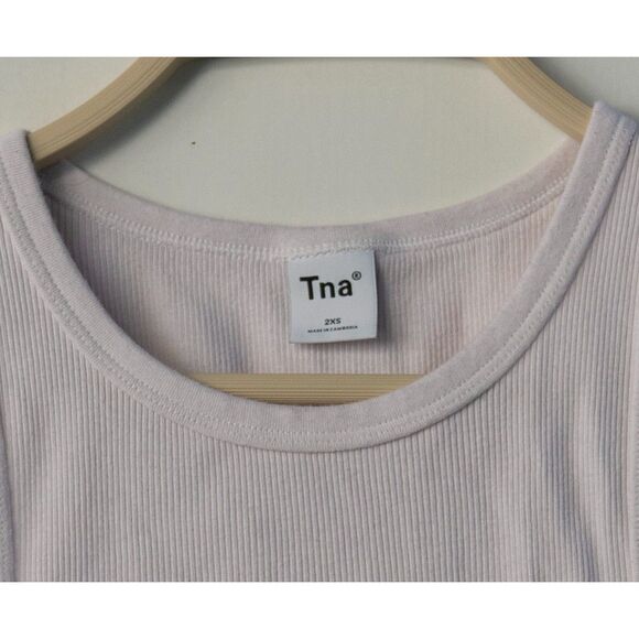 White Aritzia TNA Cropped Tank Top Size 2XS‎ - Picture 2 of 6